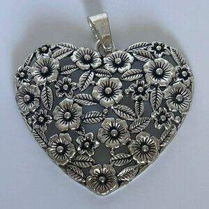 Floral Heart Charm Antique Silver Tone Pendant Jewelry Making Craft Supplies DIY